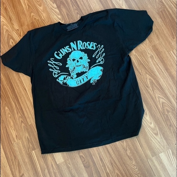 Guns N' Roses Paradise City Logo T-Shirt - Picture 4 of 13